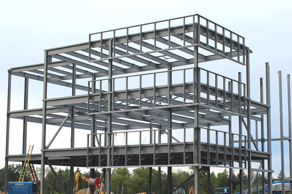 سازه فولادی شامل چه اجزایی می باشد؟